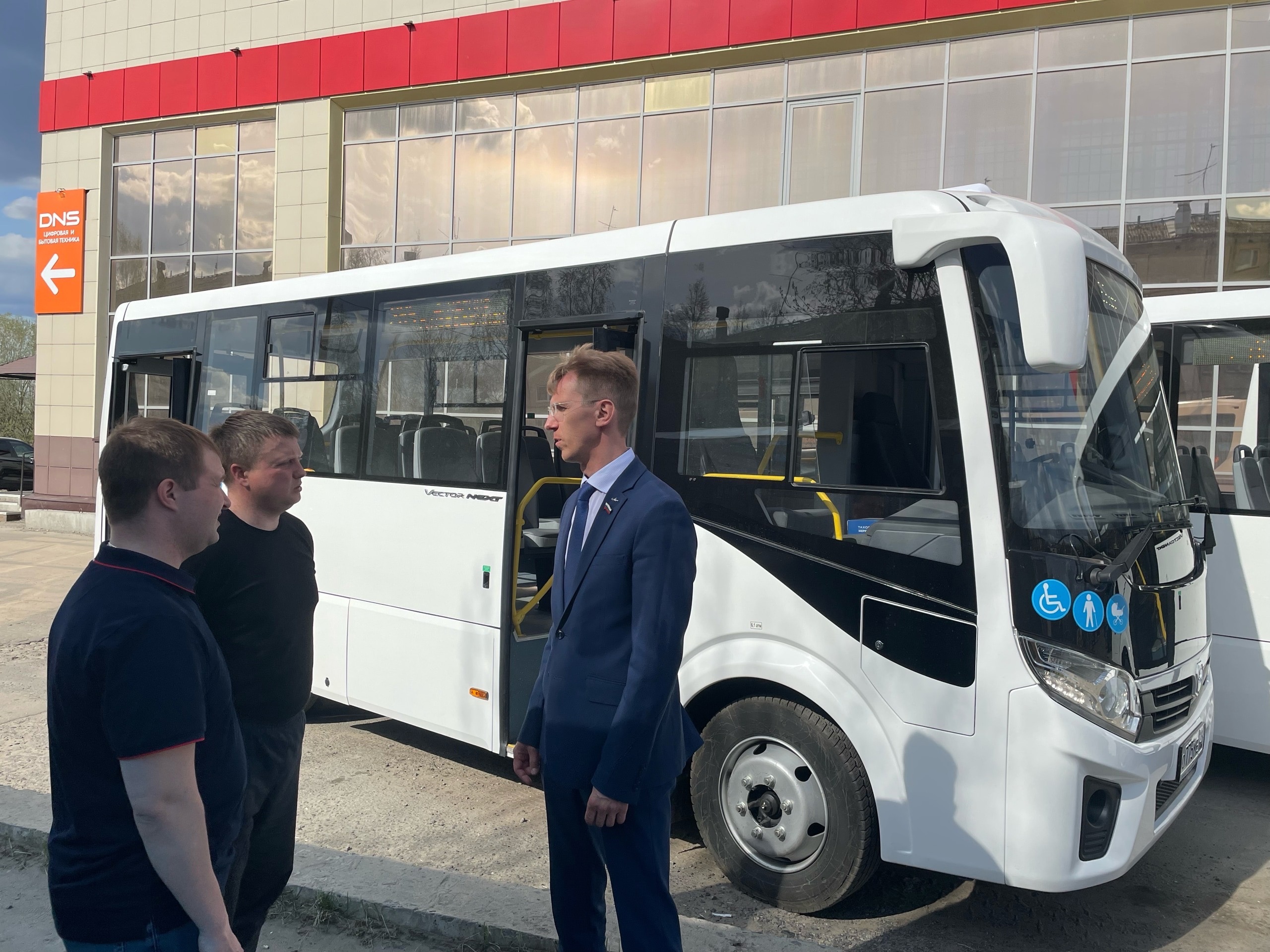 Сегодня на дачный маршрут выйдут пять новых автобусов | 17.05.2023 |  Новодвинск - БезФормата